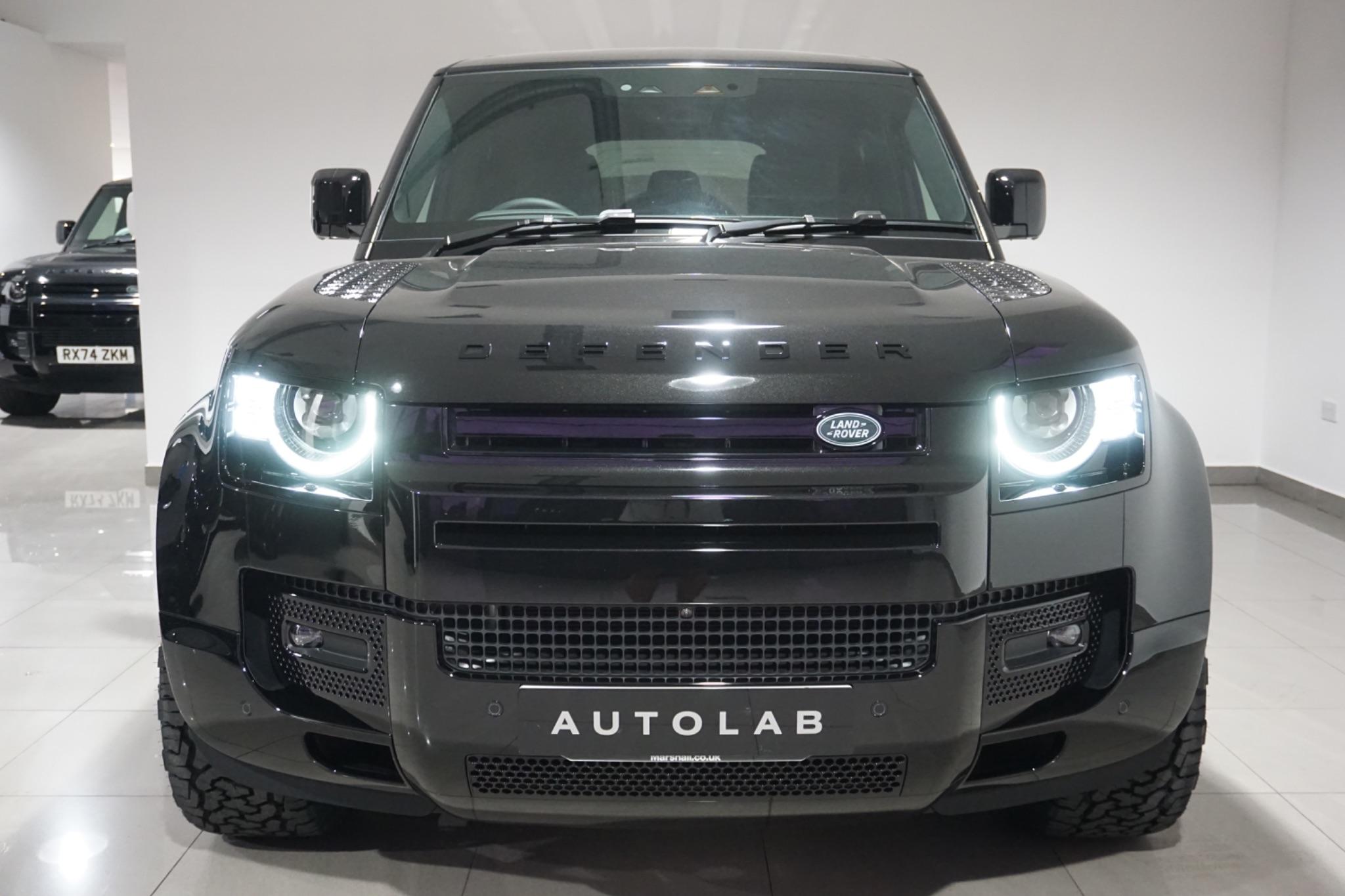 Land Rover Defender 110 3.0 D250 MHEV X-Dynamic HSE Auto 4WD Euro 6 (s/s) 5dr